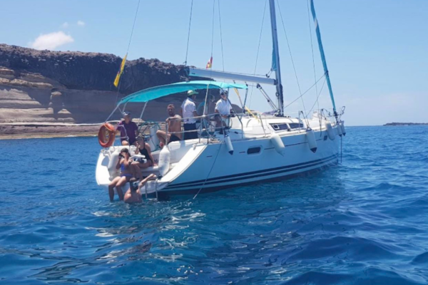 Sailing yacht n El Puertito bay in Tenerife South