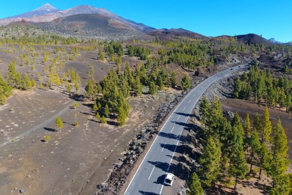 Road on Teide from above
