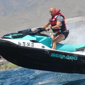 1-Hour Jet Ski in Puerto Colón